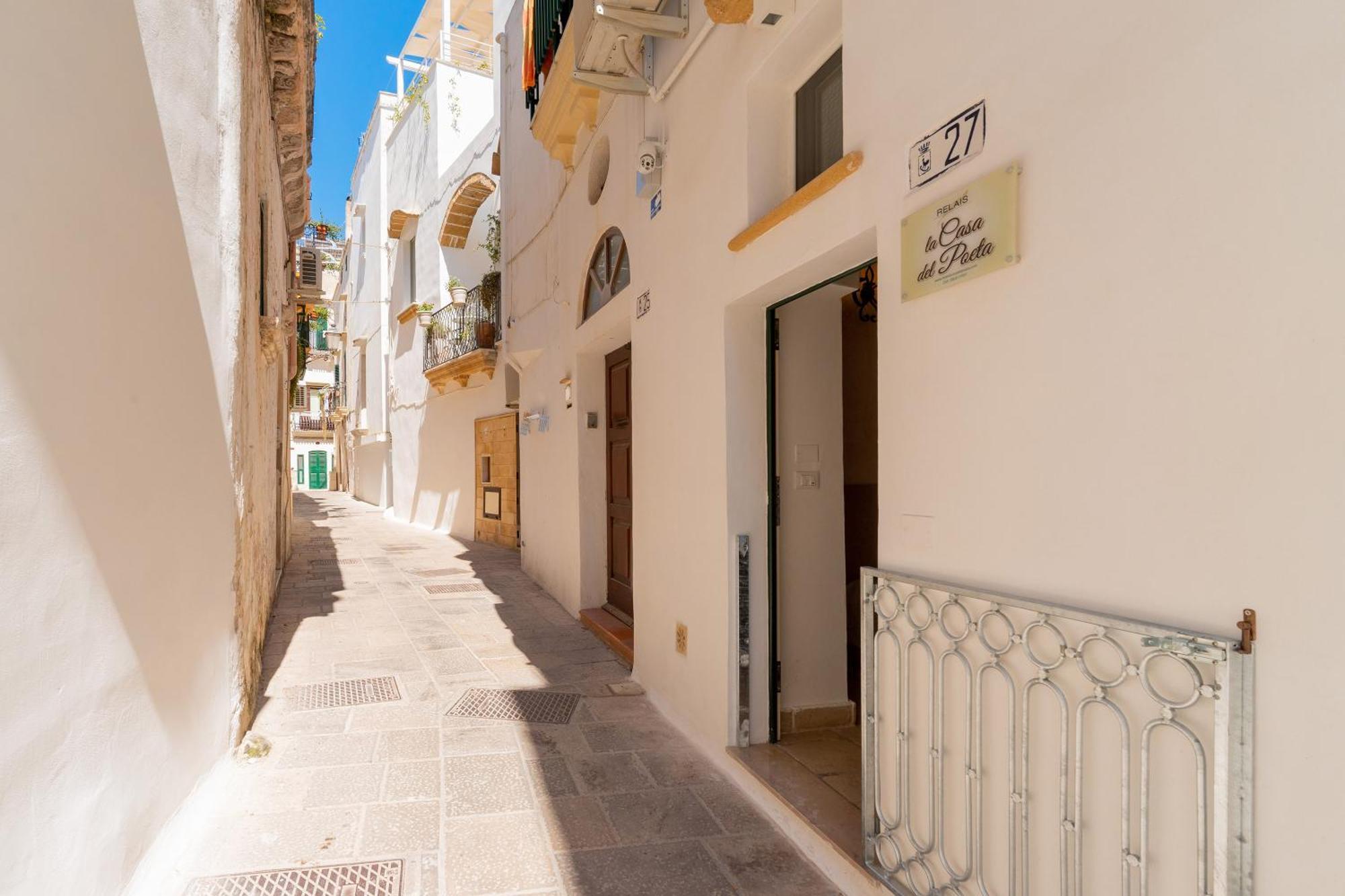 לינה וארוחת בוקר גאליפולי Relais La Casa Del Poeta מראה חיצוני תמונה
