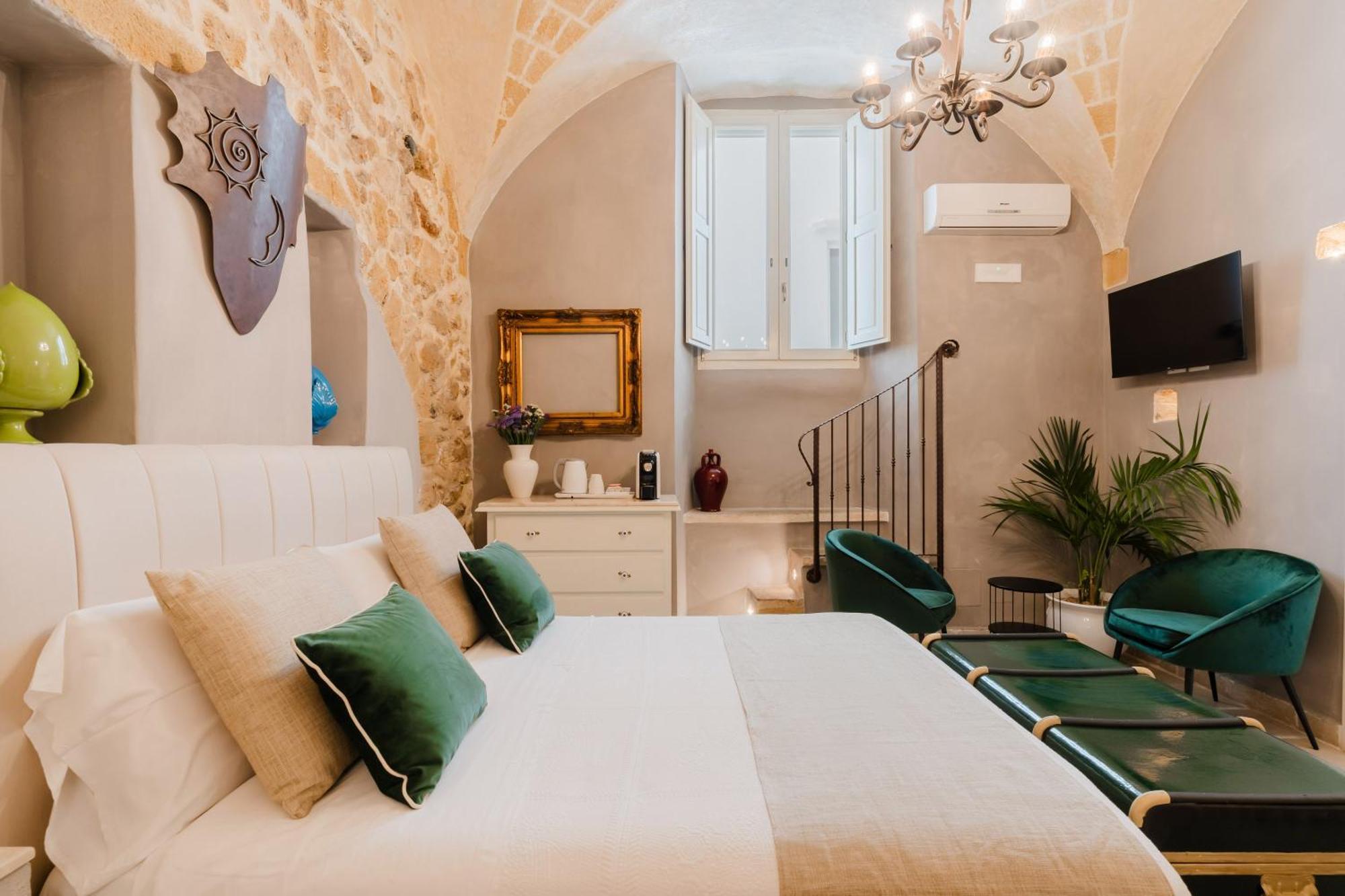 לינה וארוחת בוקר גאליפולי Relais La Casa Del Poeta מראה חיצוני תמונה