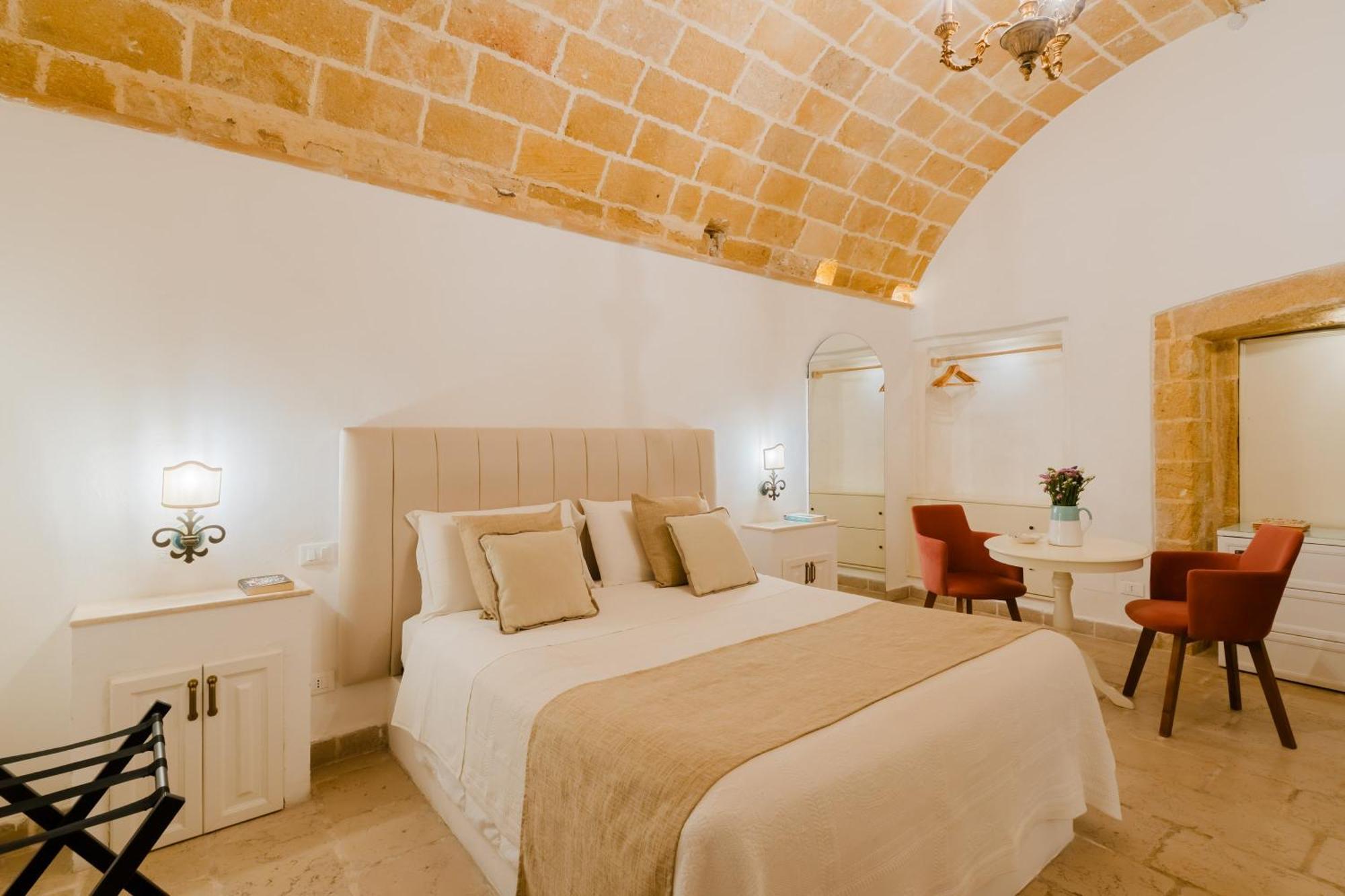 לינה וארוחת בוקר גאליפולי Relais La Casa Del Poeta מראה חיצוני תמונה