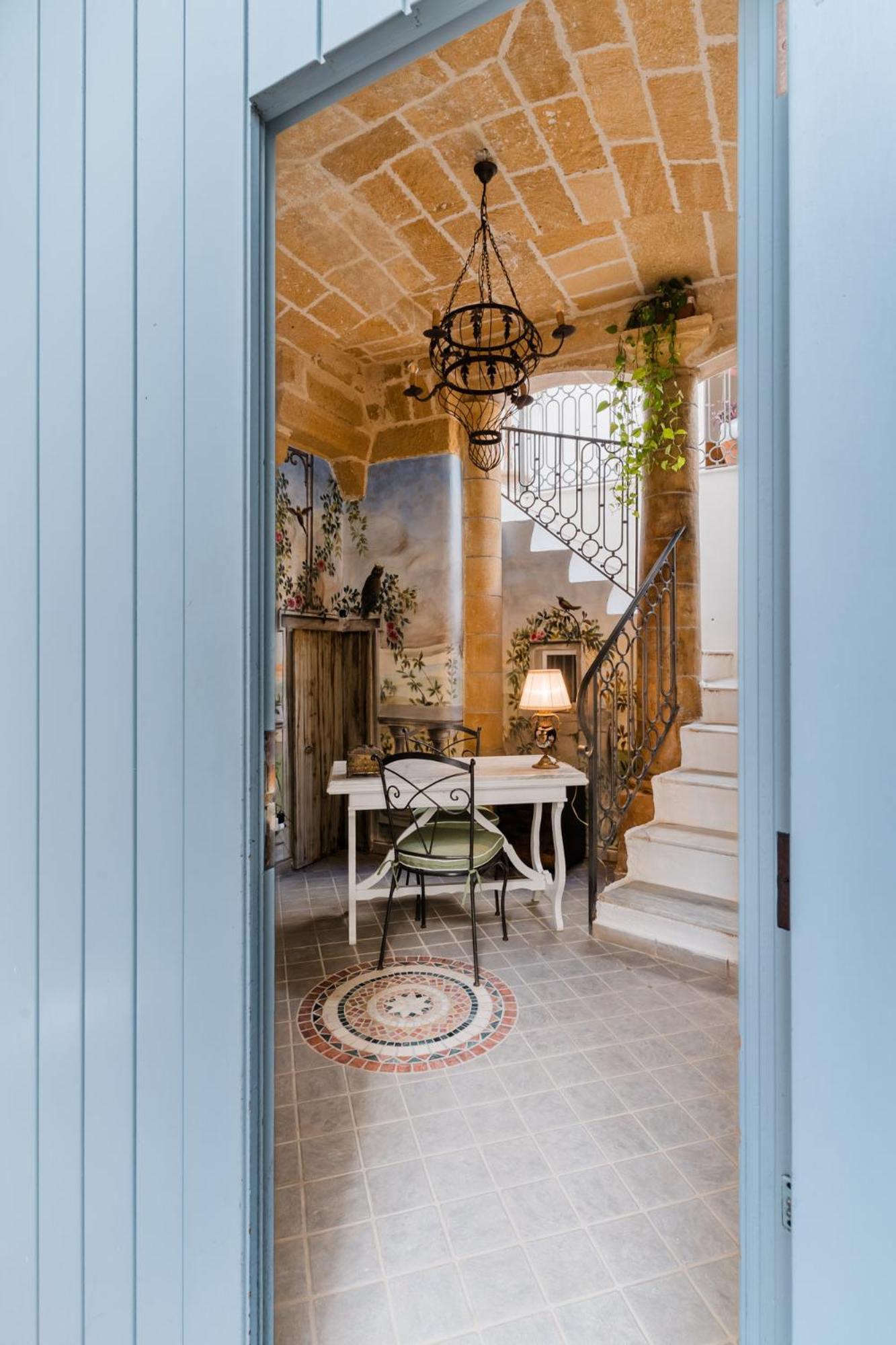 לינה וארוחת בוקר גאליפולי Relais La Casa Del Poeta מראה חיצוני תמונה